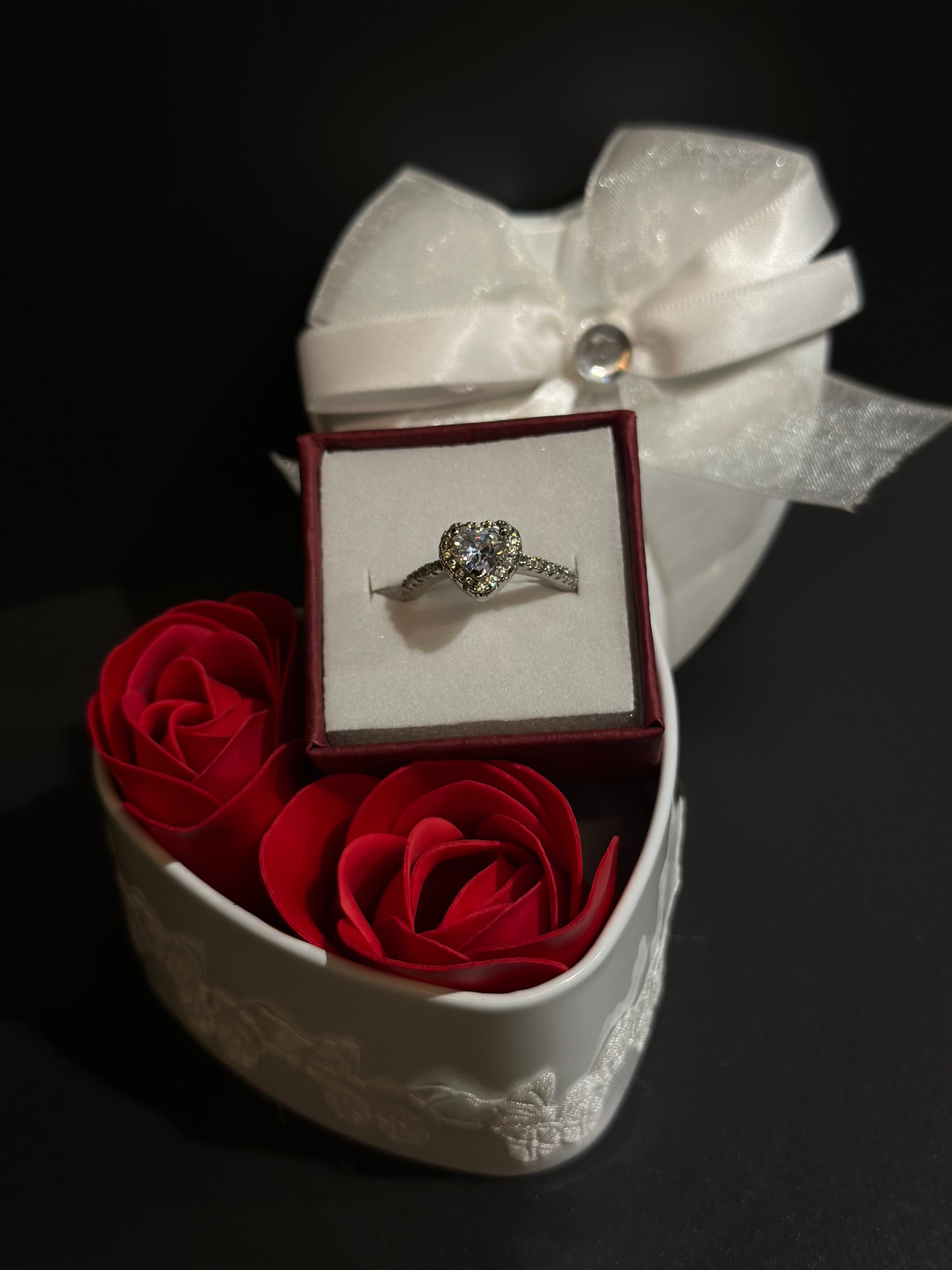 Juliette - Anillo with Love