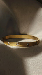 Marie - Elegant Bracelet
