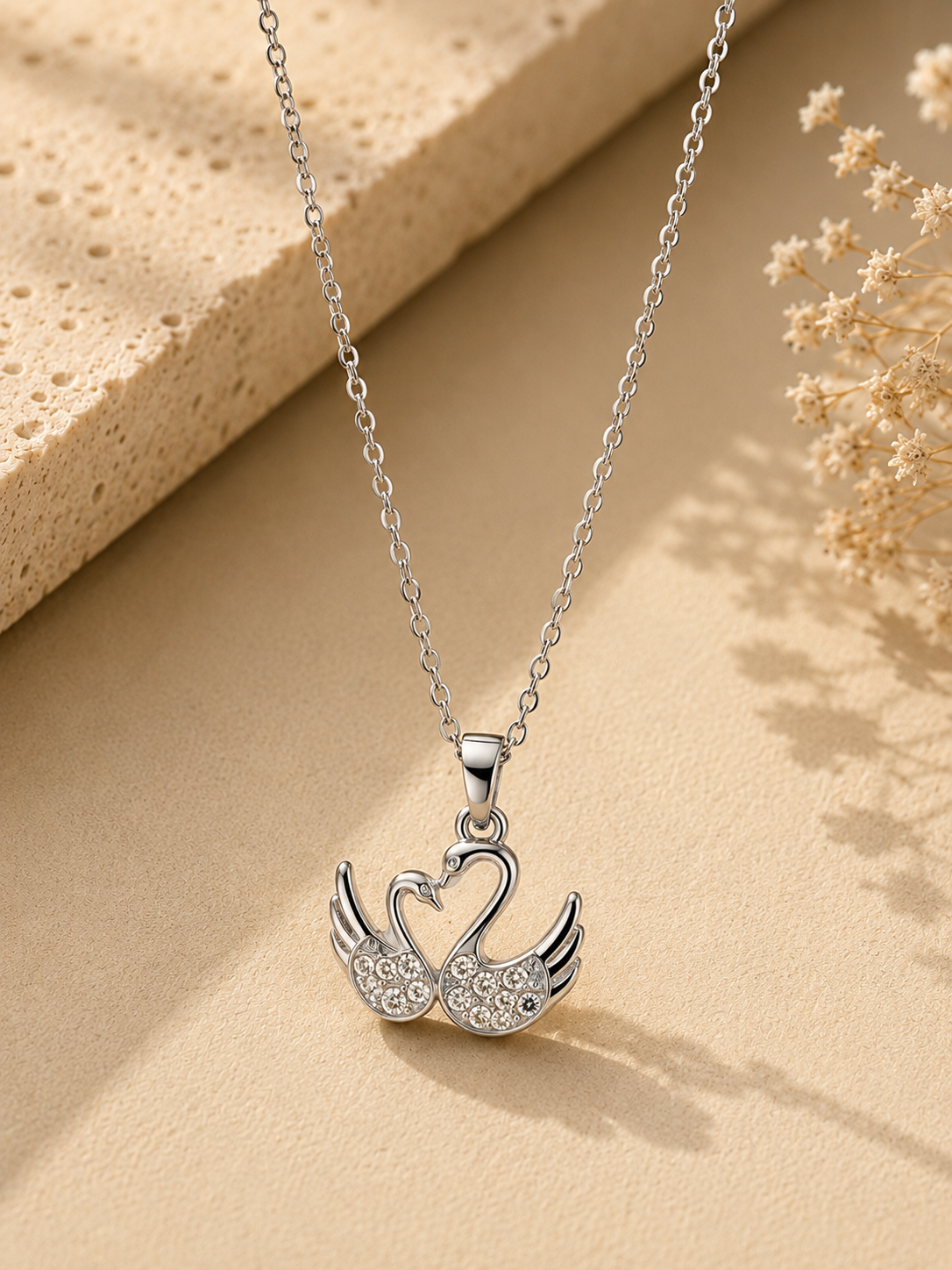 Élysée - Collar Swan